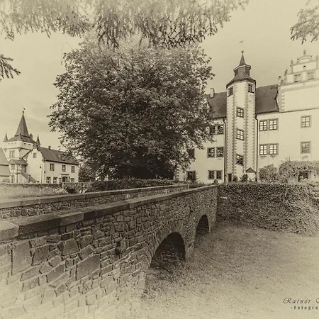 招待所 Wasserschloss Podelwitz *