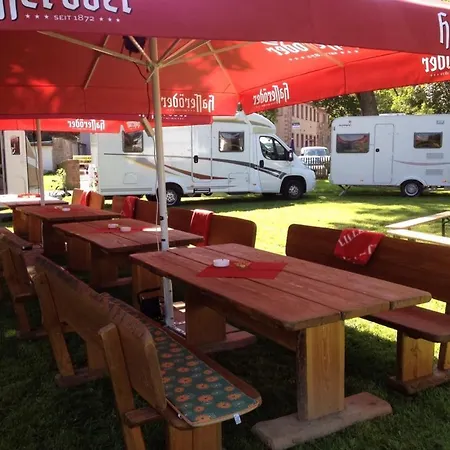 ゲストハウス Wasserschloss Podelwitz