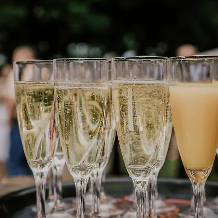 Konukevi Wasserschloss Podelwitz *