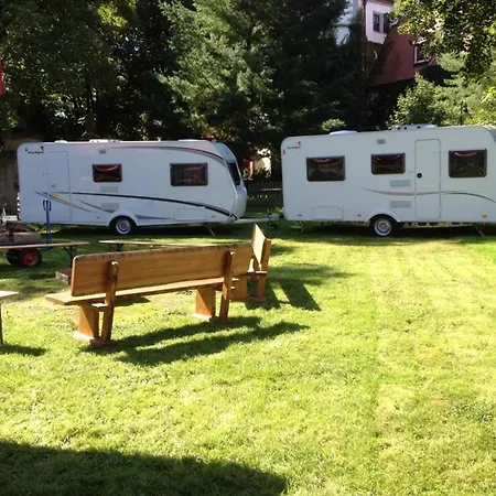 Wasserschloss Podelwitz Guest house *