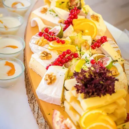 Guest house Wasserschloss Podelwitz *