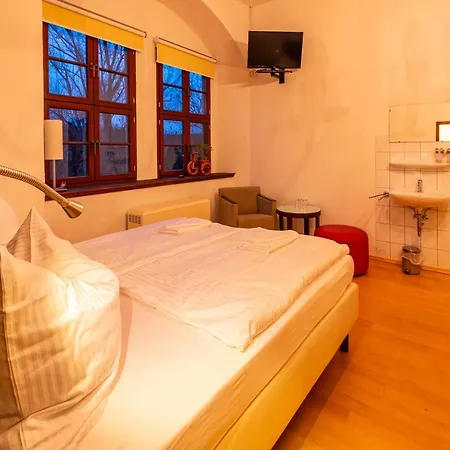 Wasserschloss Podelwitz Guest house Colditz